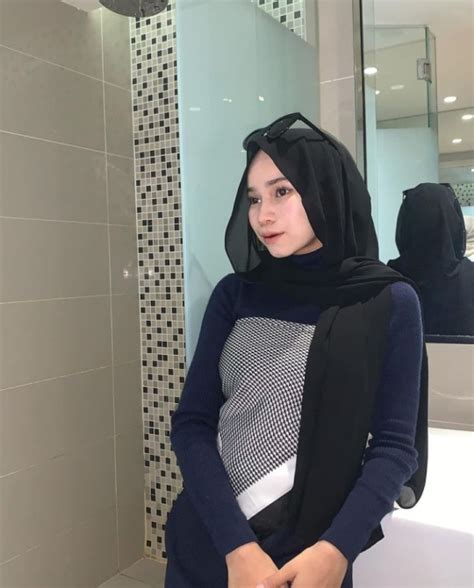 awek tudung hijau|BahanLancap on Tumblr